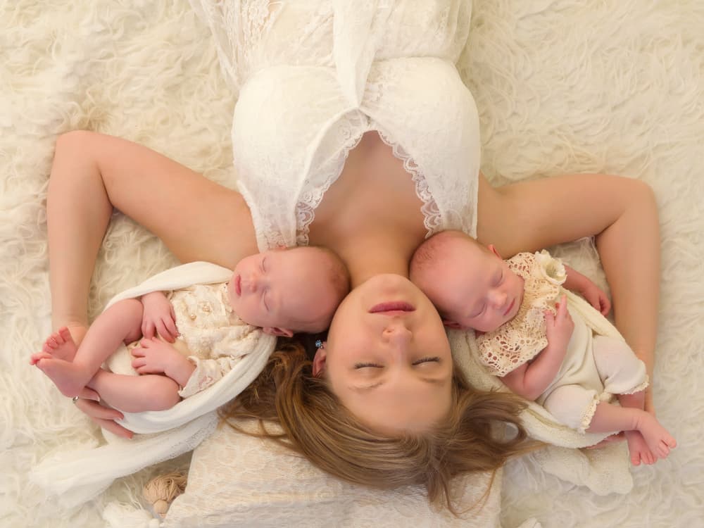 להיות אמא לתאומים